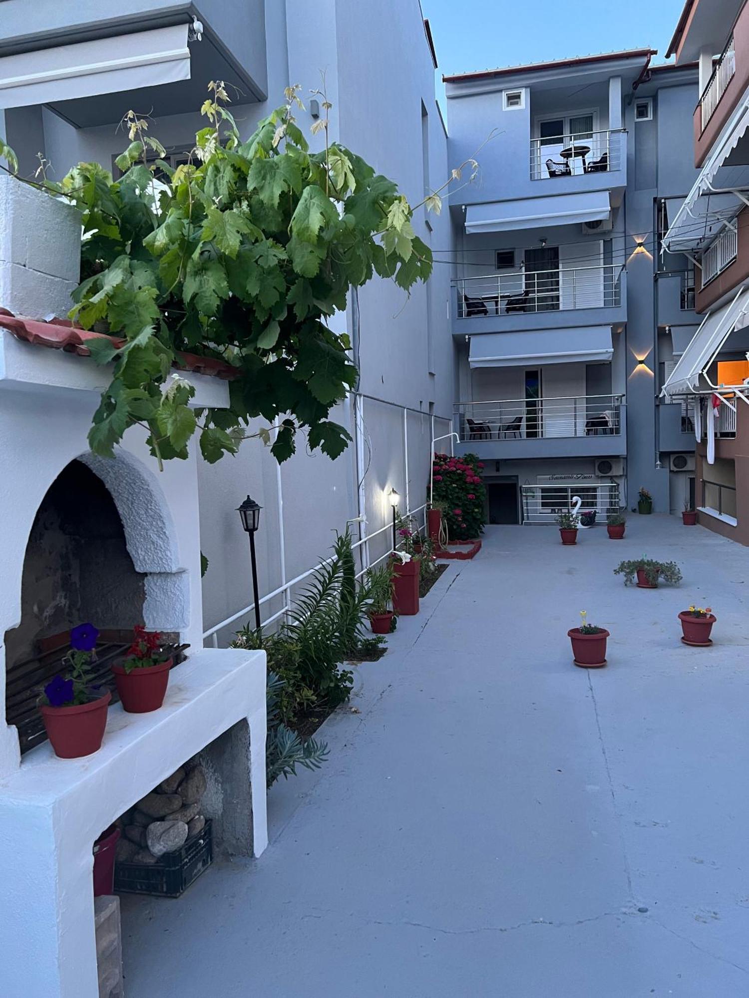 Hotel F&M House Semi Basement Sarti Exterior foto